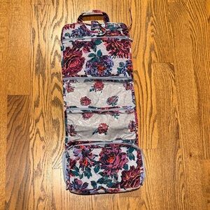 Vera Bradley Toiletry Floral Hanging Organizer Bag